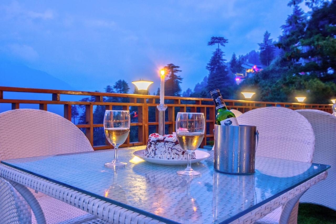 The Holiday Villa Resorts & Spa Manāli Exterior foto